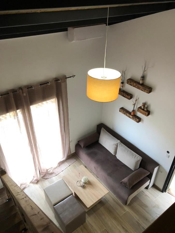 Mad'S Villas Nea Peramos  Ngoại thất bức ảnh