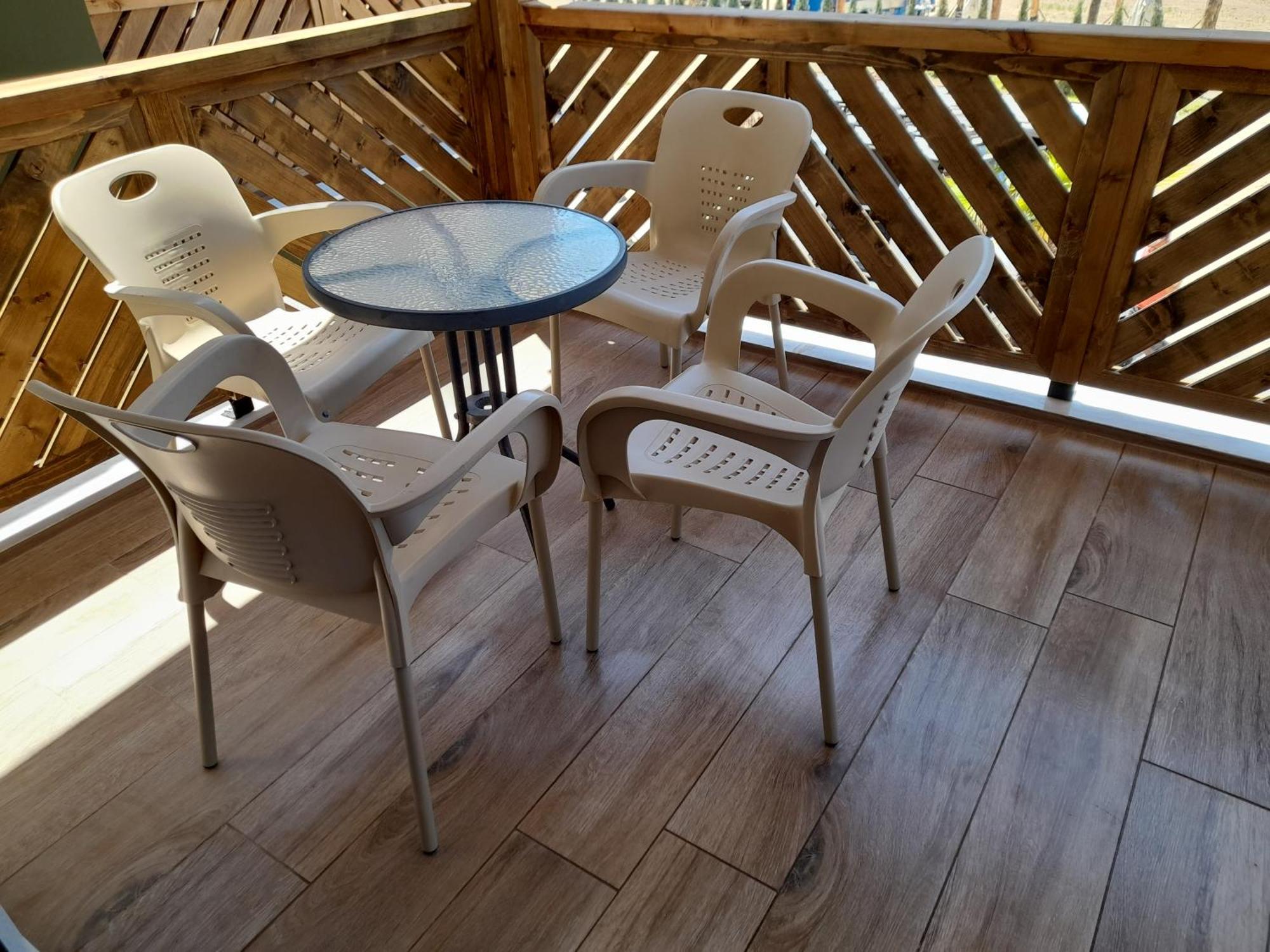 Mad'S Villas Nea Peramos  Phòng bức ảnh