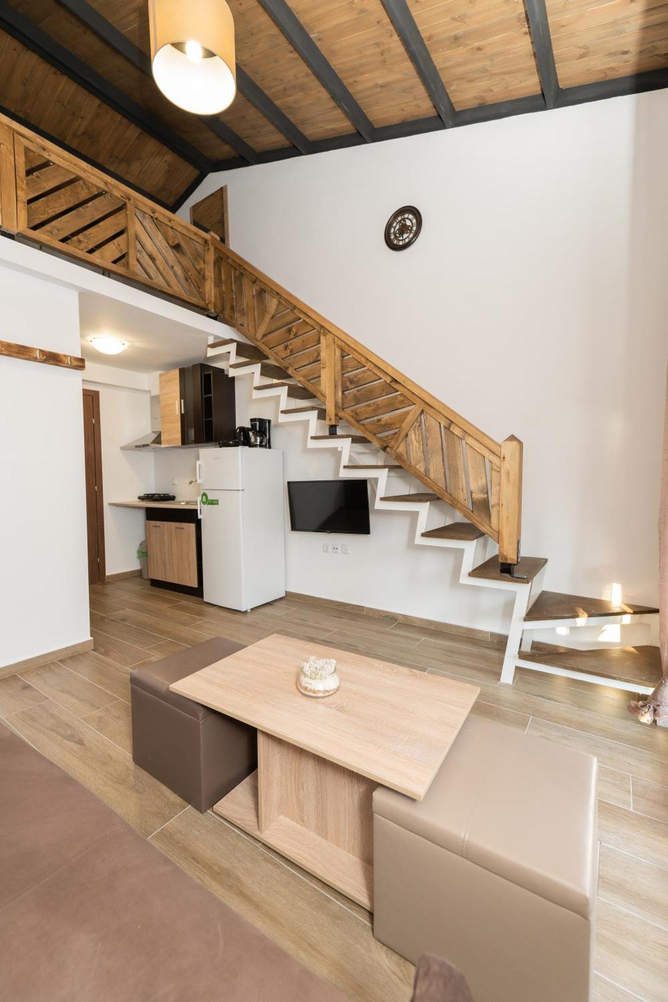 Mad'S Villas Nea Peramos  Phòng bức ảnh